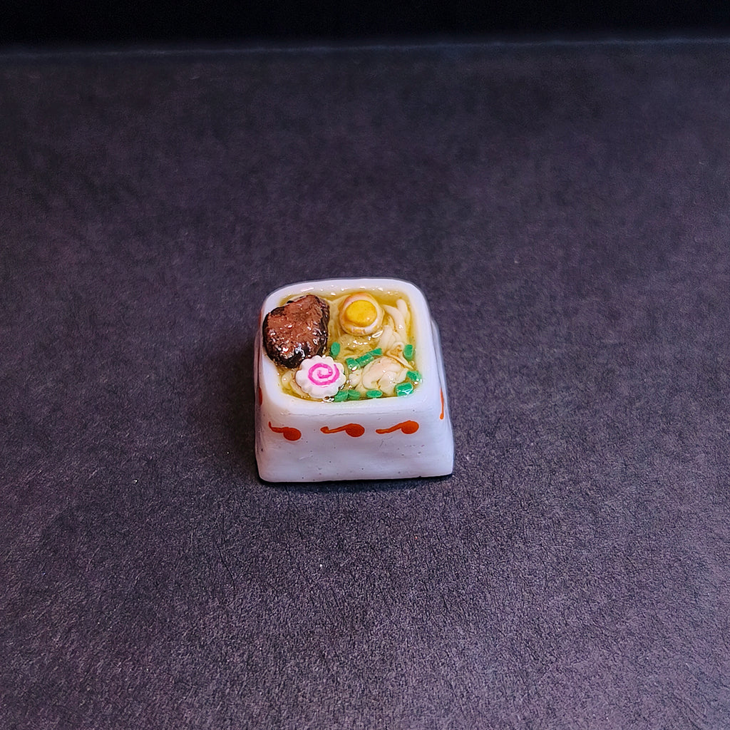 Keycap Artesanal Ramen Carne, pollo
